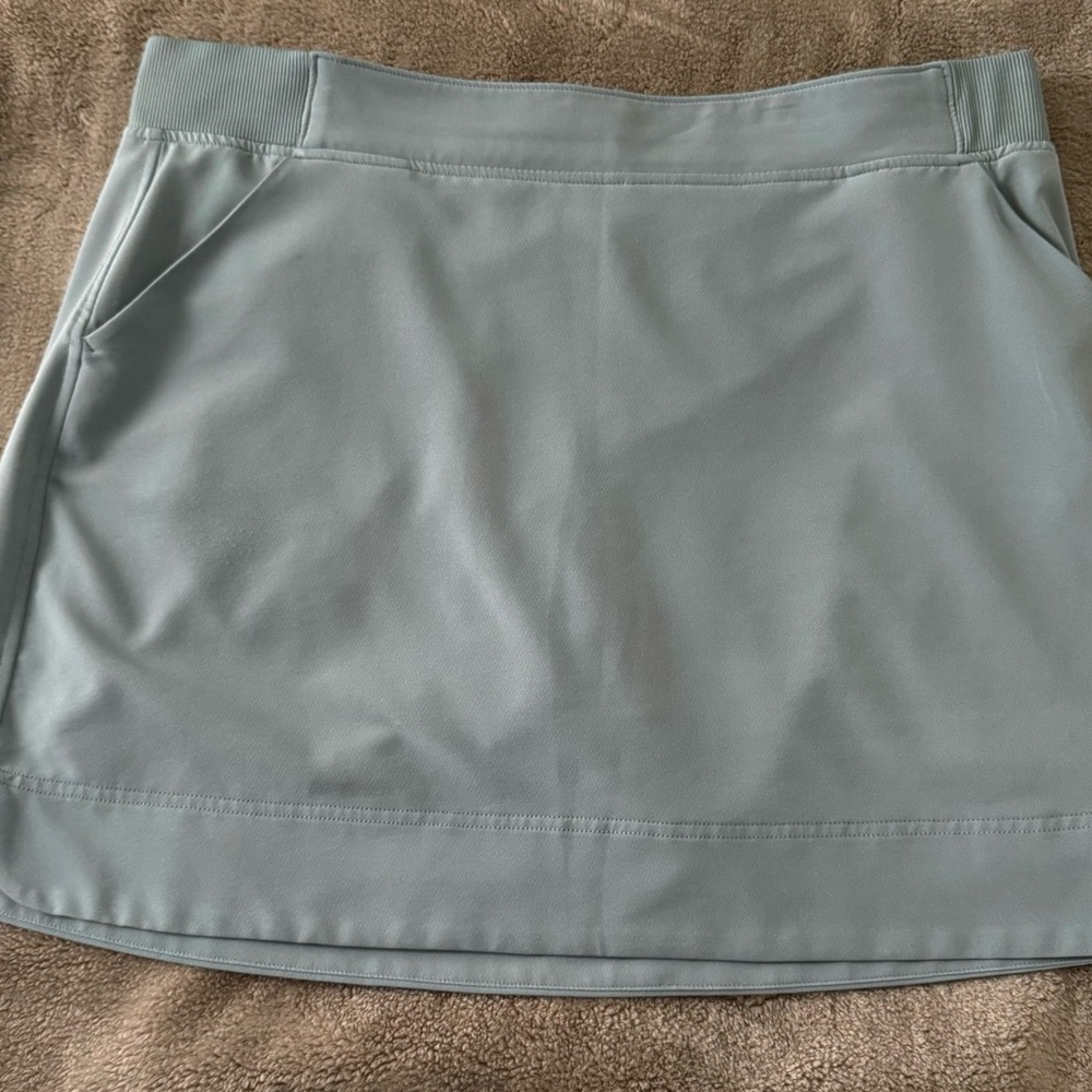 Women’s Sage Green Skort